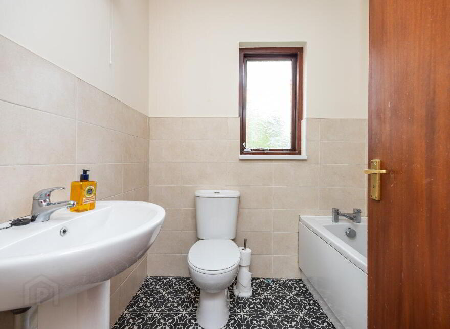 24 Gordonville, Coleraine, BT52 1EF