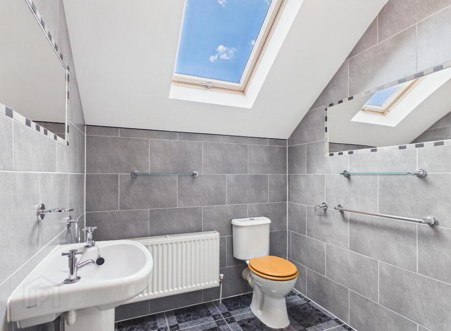 Glenbane Lower, Holycross, E41CP46