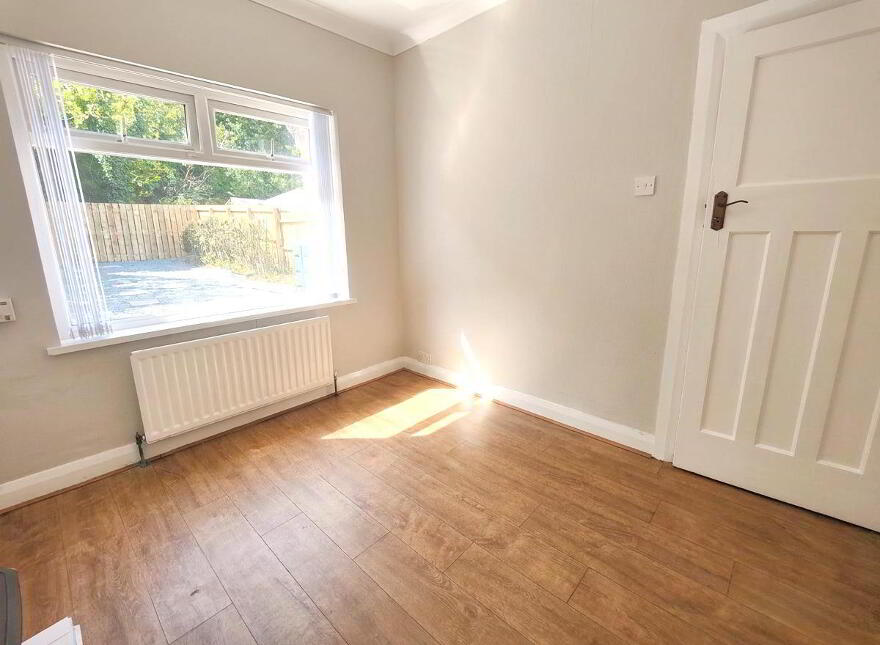 100 Shore Road, Belfast, BT15 3QA