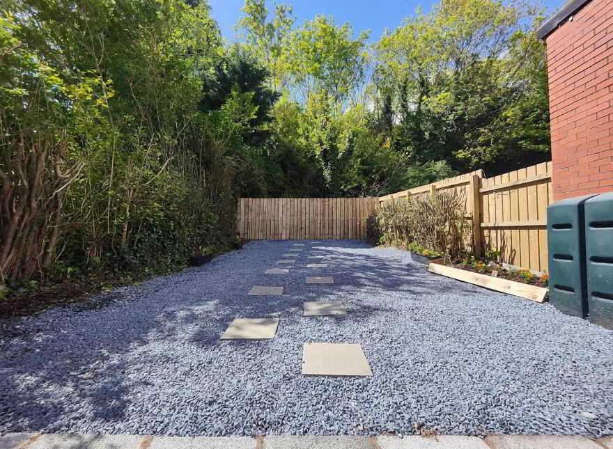100 Shore Road, Belfast, BT15 3QA