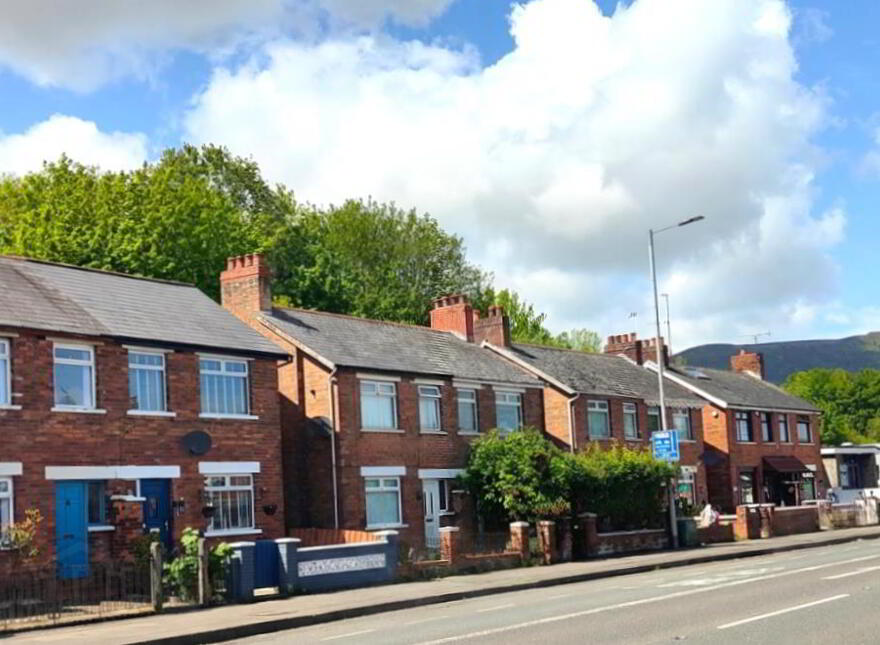 100 Shore Road, Belfast, BT15 3QA