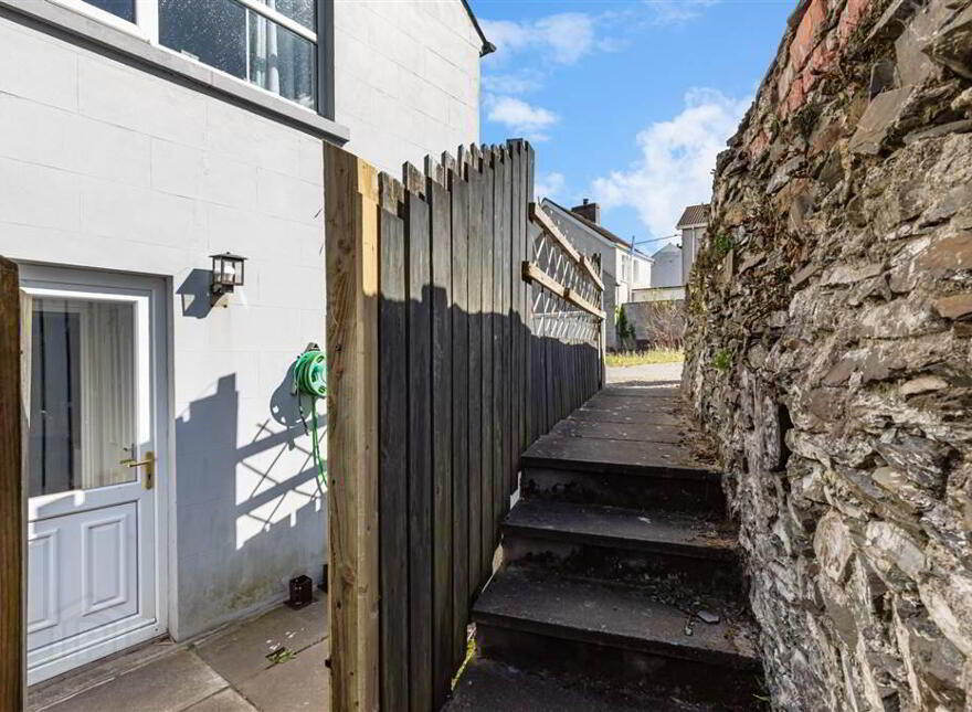 18 Hill Street, Ardglass, BT30 7TX