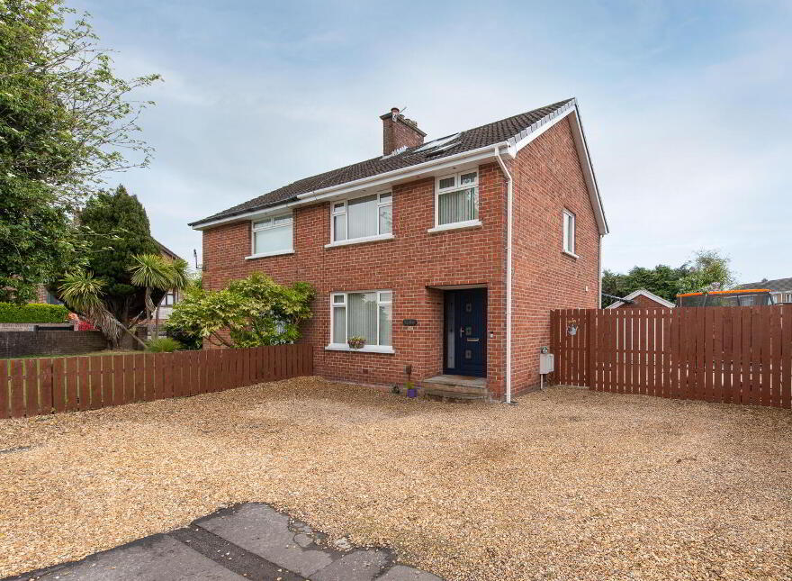 141 Monkstown Road, Newtownabbey, BT37 0LQ