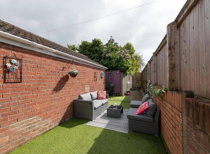 141 Monkstown Road, Newtownabbey, BT37 0LQ