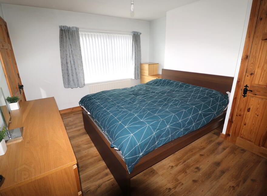 64 Riverdale, Ballymena, BT42 2JB