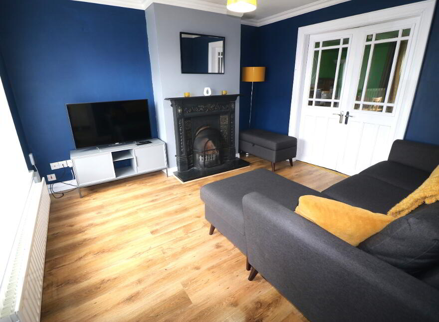 64 Riverdale, Ballymena, BT42 2JB