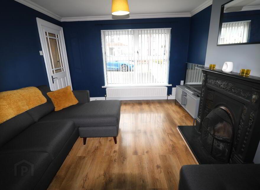 64 Riverdale, Ballymena, BT42 2JB