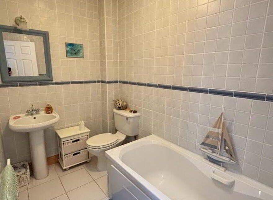 22 The Maples, Oakleigh Wood, Ennis, V95DCH2