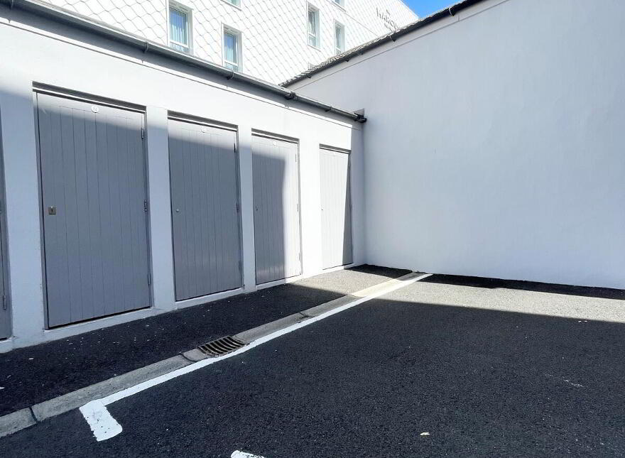 12 West Bay Apartments, 46-50 Mark Street, Portrush, BT56 8QB