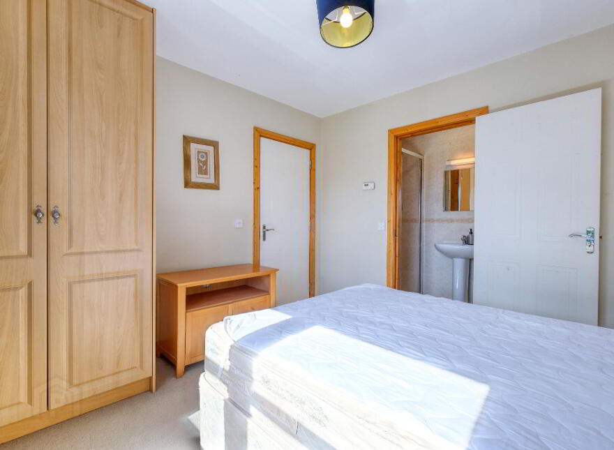 19 Saint Albans, Battery Road, N39W6W8