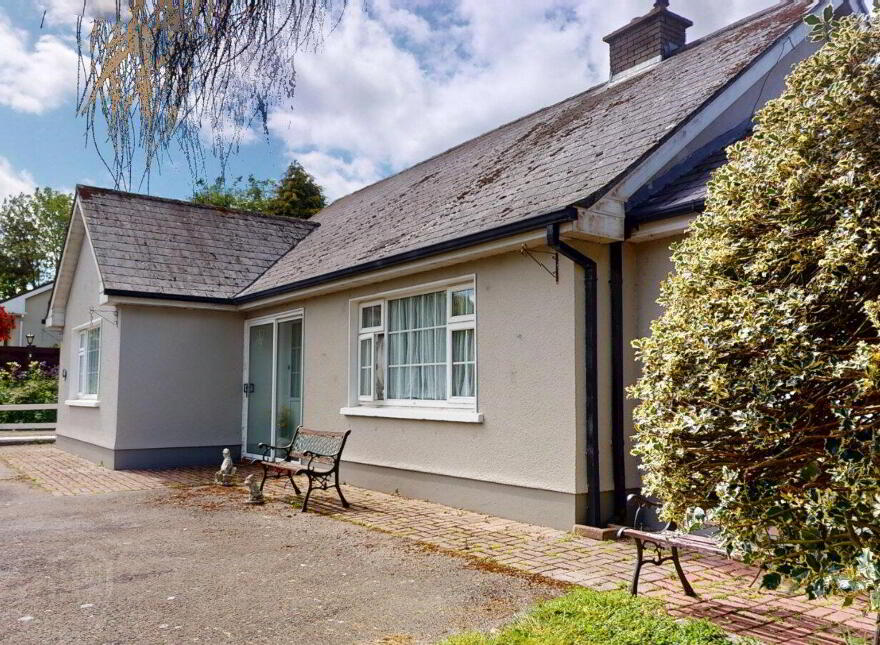Coolroe Lodge, Dunbrody, Campile, Y34XR50