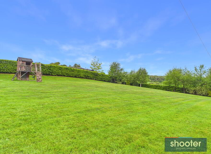 11 Tierny Road, Newry, BT34 1RX