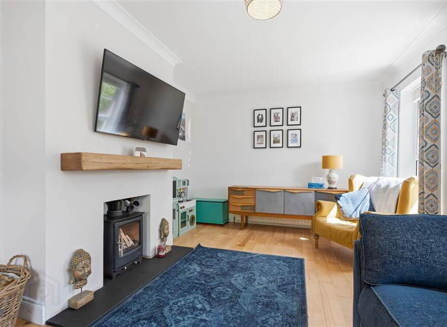 35 Tullymore Dale, Broughshane, BT43 7TD