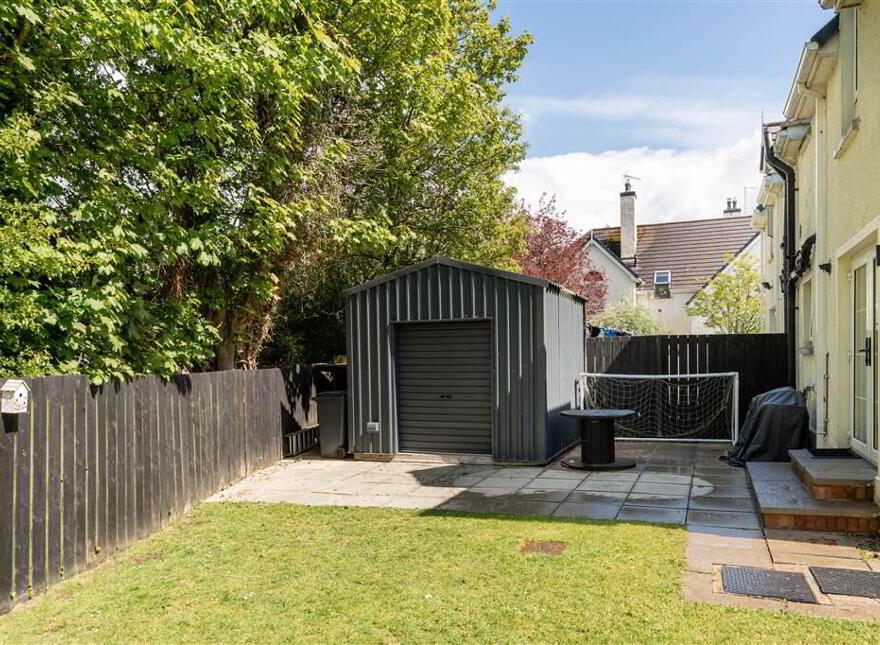 35 Tullymore Dale, Broughshane, BT43 7TD