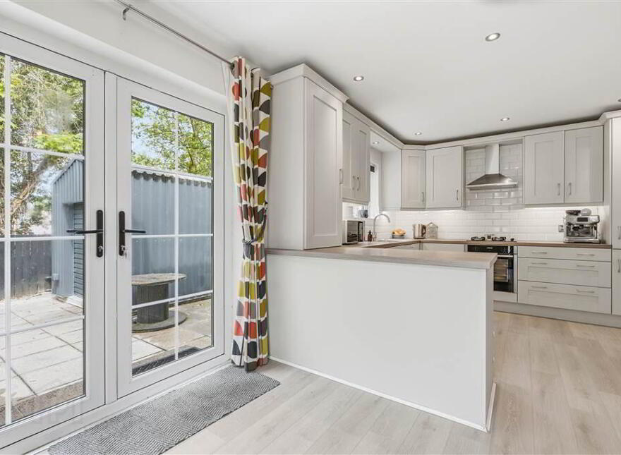 35 Tullymore Dale, Broughshane, BT43 7TD