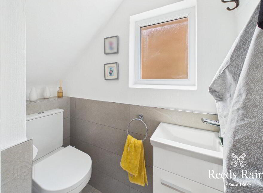 7 Gilnahirk Crescent, Belfast, BT5 7DU