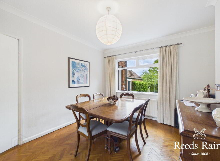 7 Gilnahirk Crescent, Belfast, BT5 7DU