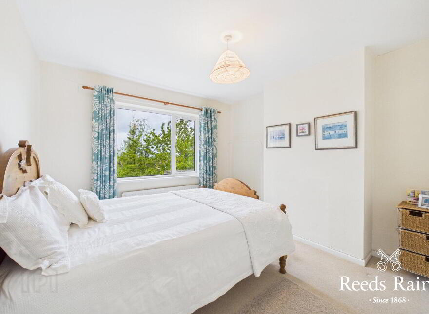 7 Gilnahirk Crescent, Belfast, BT5 7DU