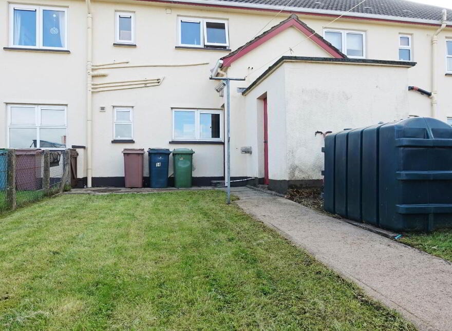 54 Erne Drive, Enniskillen, BT74 6BJ