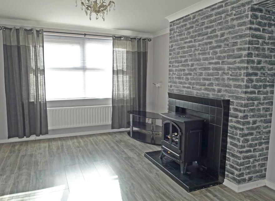 54 Erne Drive, Enniskillen, BT74 6BJ