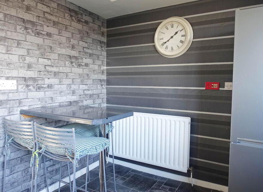 54 Erne Drive, Enniskillen, BT74 6BJ