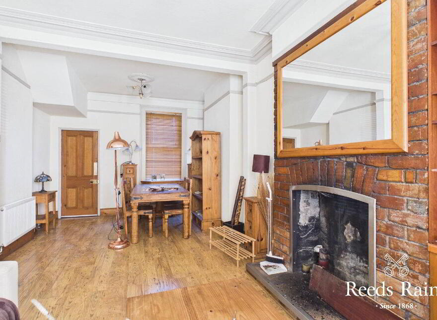 66 Earlswood Road, Belfast, BT4 3DZ