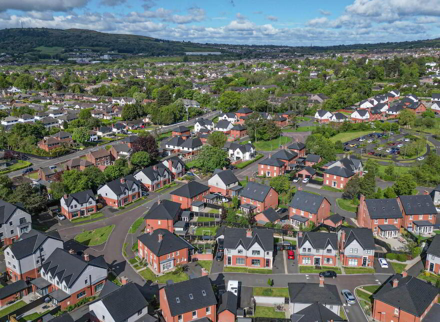 26 Oakfield Park, Jordanstown, Newtownabbey, BT37 0QY