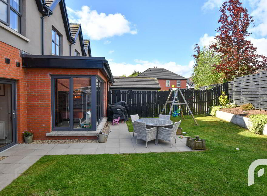 26 Oakfield Park, Jordanstown, Newtownabbey, BT37 0QY