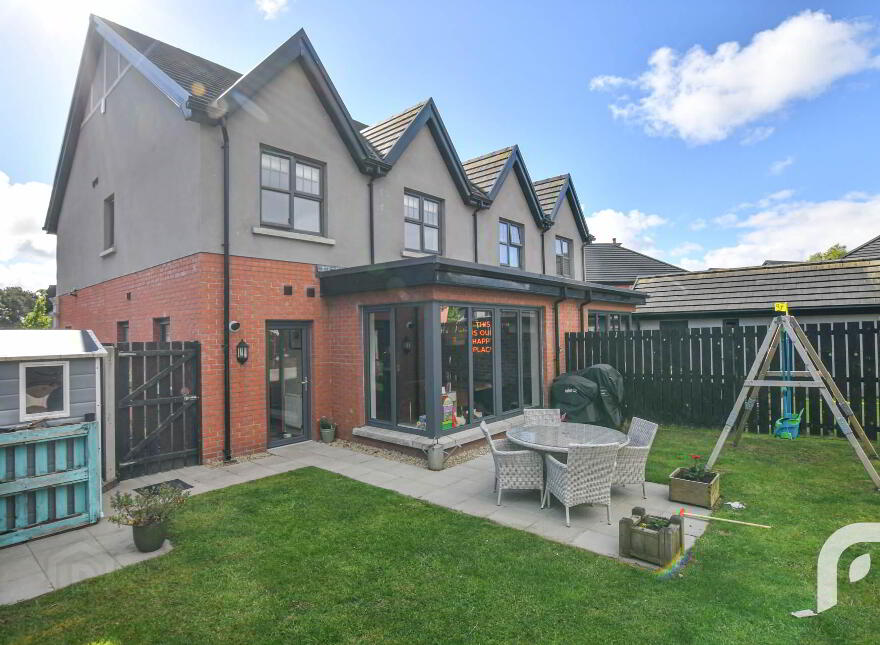 26 Oakfield Park, Jordanstown, Newtownabbey, BT37 0QY