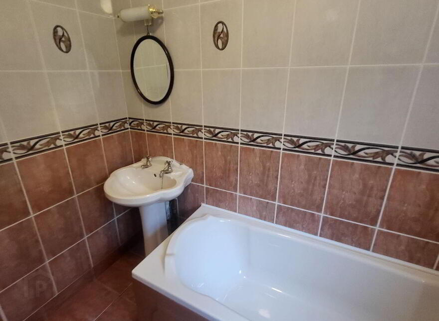 Roosky New, Rooskey, Rooskey, N41VF53