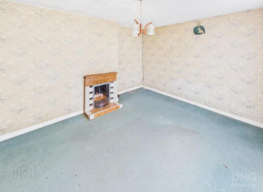 12 Hillview Crescent, Killeigh, R35HD53