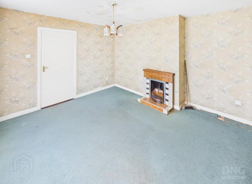 12 Hillview Crescent, Killeigh, R35HD53
