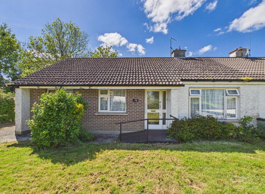 12 Hillview Crescent, Killeigh, R35HD53