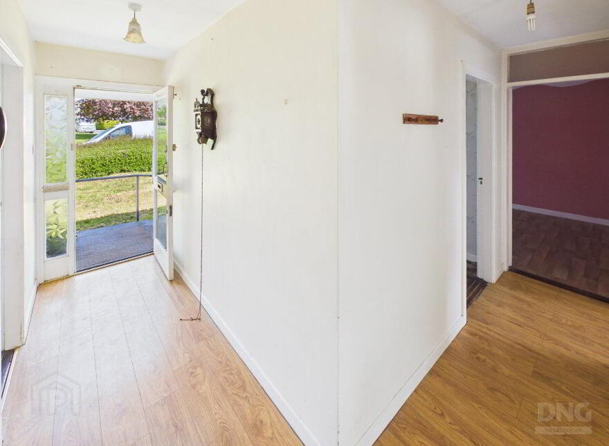 12 Hillview Crescent, Killeigh, R35HD53