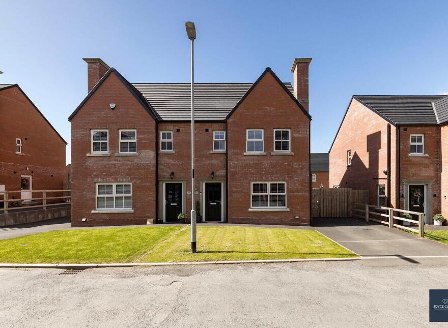 11 Rowan Mews, Craigavon, BT65 5FB