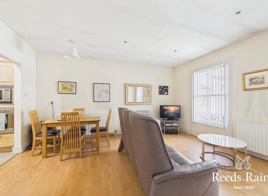 67 Lisburn Square, Lisburn, BT28 1TS