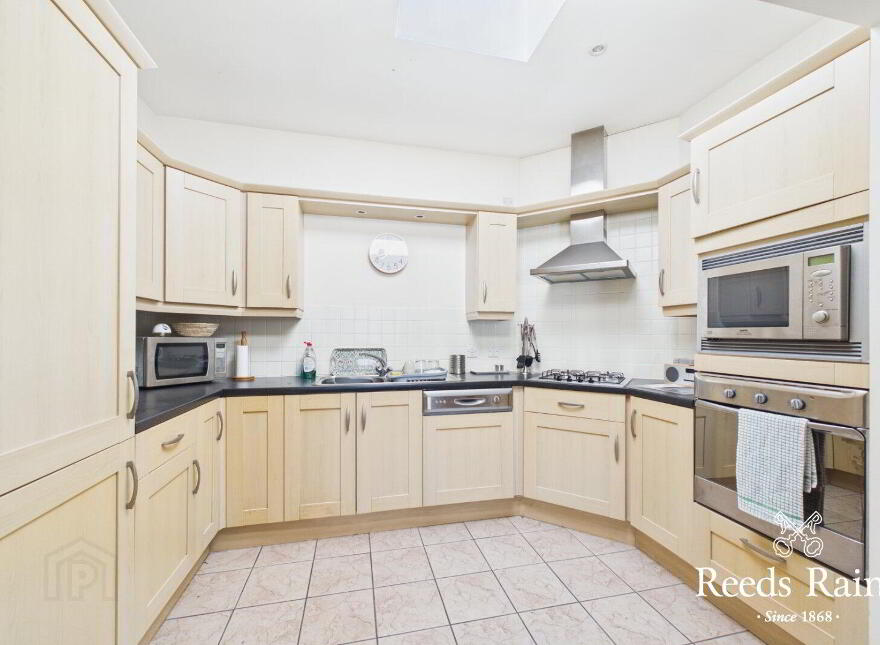 67 Lisburn Square, Lisburn, BT28 1TS