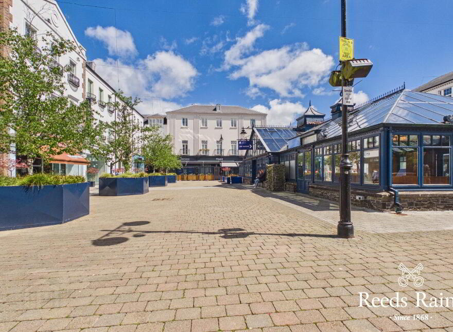 67 Lisburn Square, Lisburn, BT28 1TS
