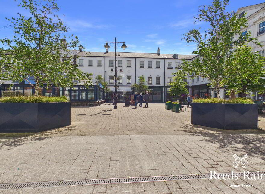 67 Lisburn Square, Lisburn, BT28 1TS
