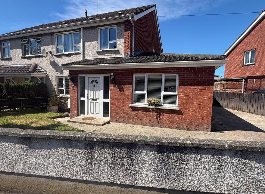 38 Enagh Park, Limavady, BT49 0SA