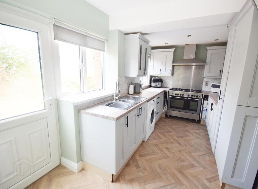 38 Enagh Park, Limavady, BT49 0SA