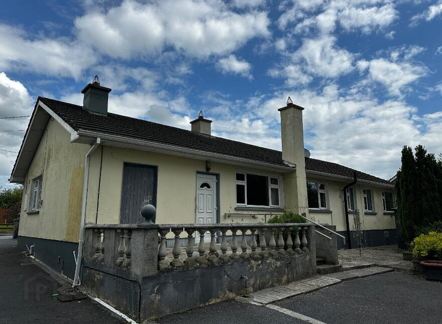 Ard Éireann, The Crescent, R95XP5P