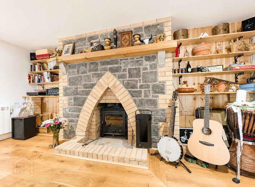 Blackthorn, Carrowntawy, Ballinacarrow, F56P620
