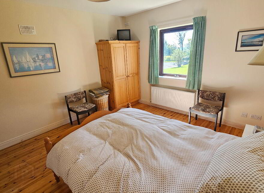 Hazelwood, Sroove, Monasteraden, F45V244