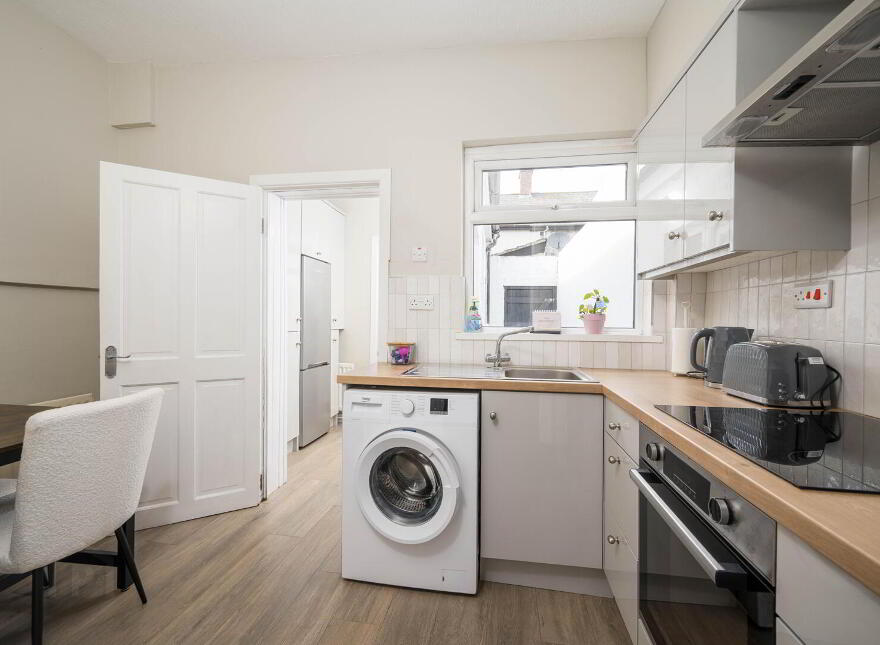 26 Mayflower Street, Belfast, BT5 4SL