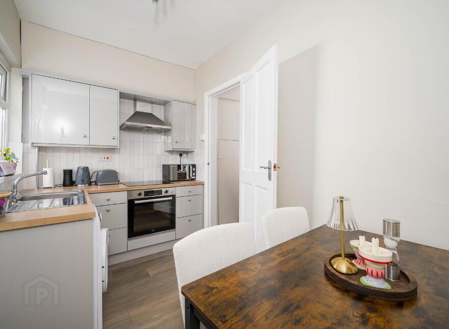 26 Mayflower Street, Belfast, BT5 4SL