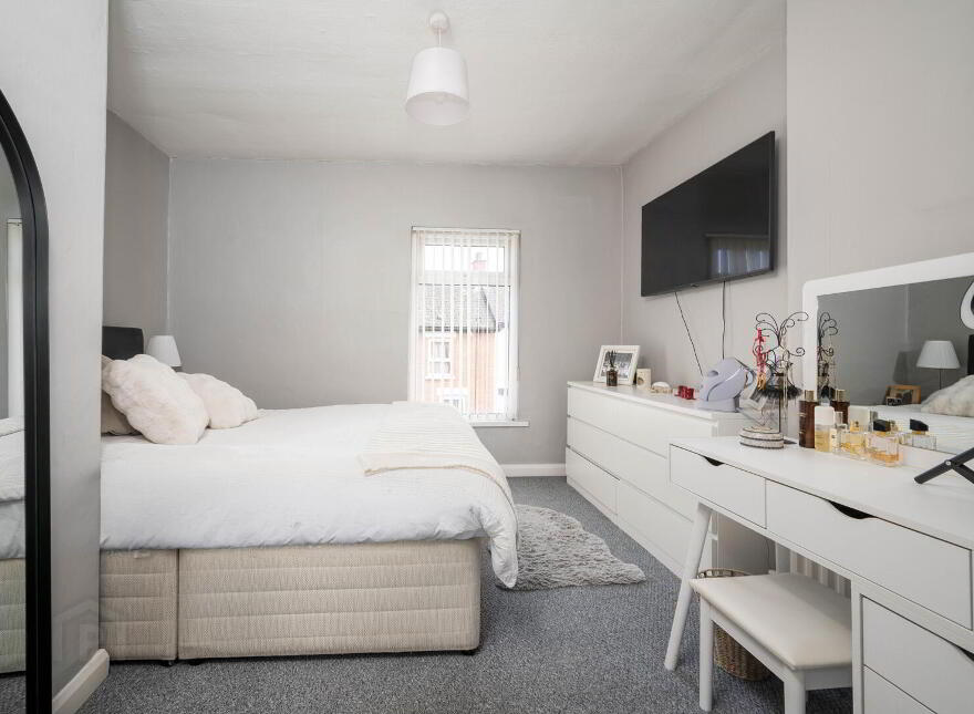 26 Mayflower Street, Belfast, BT5 4SL