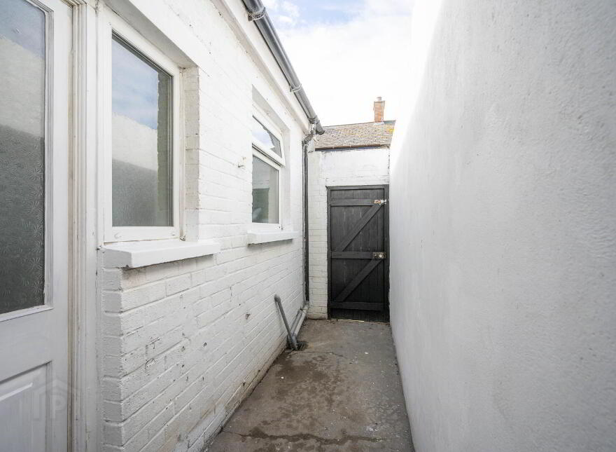 26 Mayflower Street, Belfast, BT5 4SL