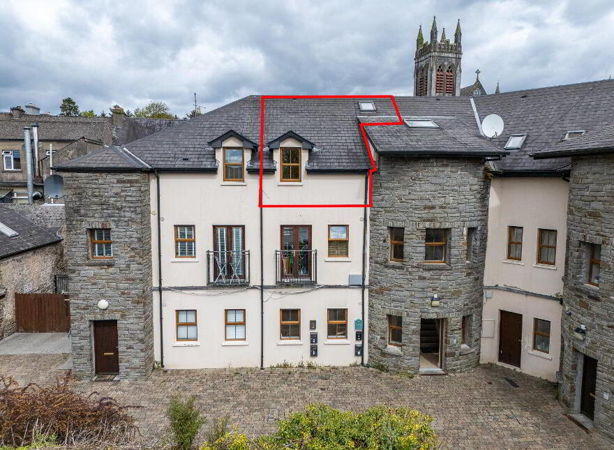 13 The Archways, Bridge Street, Carrick-On-Shannon, N41KC57