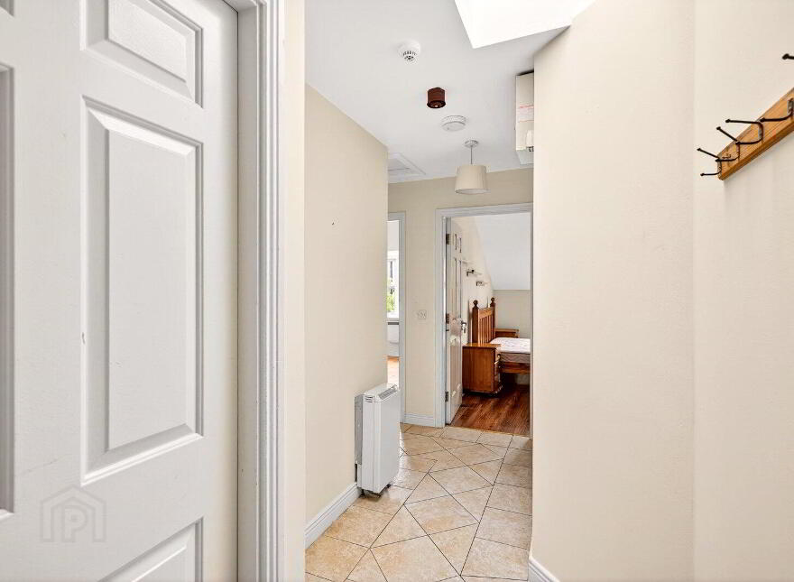 13 The Archways, Bridge Street, Carrick-On-Shannon, N41KC57